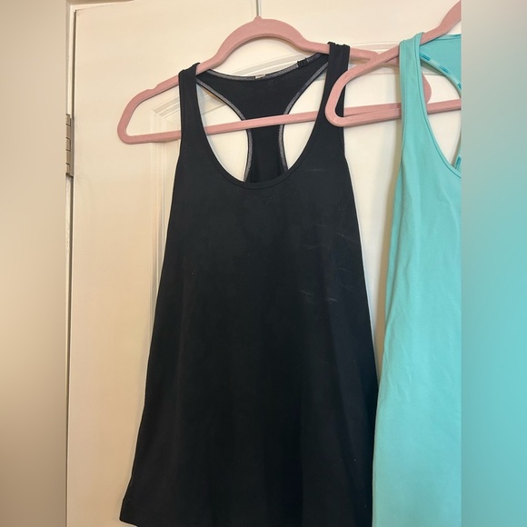 BUNDLE (2) Lululemon Black & Teal Razorback Tank Tops Size 6 - Picture 3 of 7